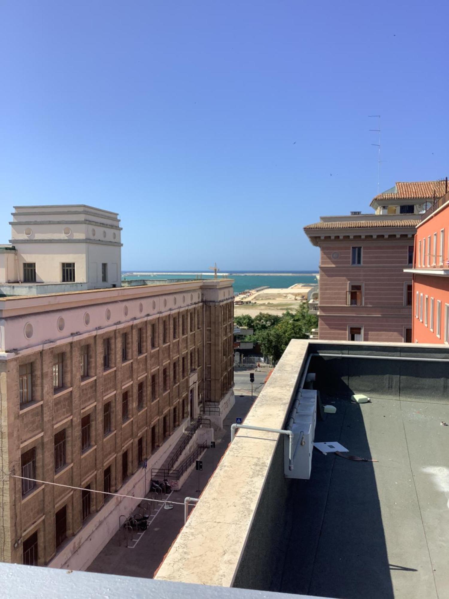 Ferienwohnung The Nest Of Envy Bari Exterior foto